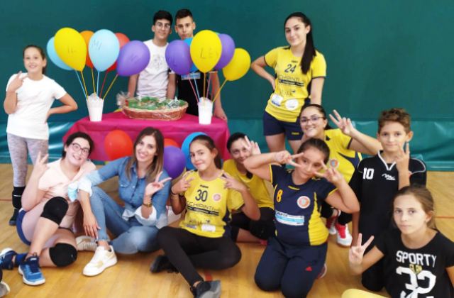 Raddusa: si protesta perchè “da mesi, le attività dell’A.s.d. 'Volley Città del Grano' sono sospese"
